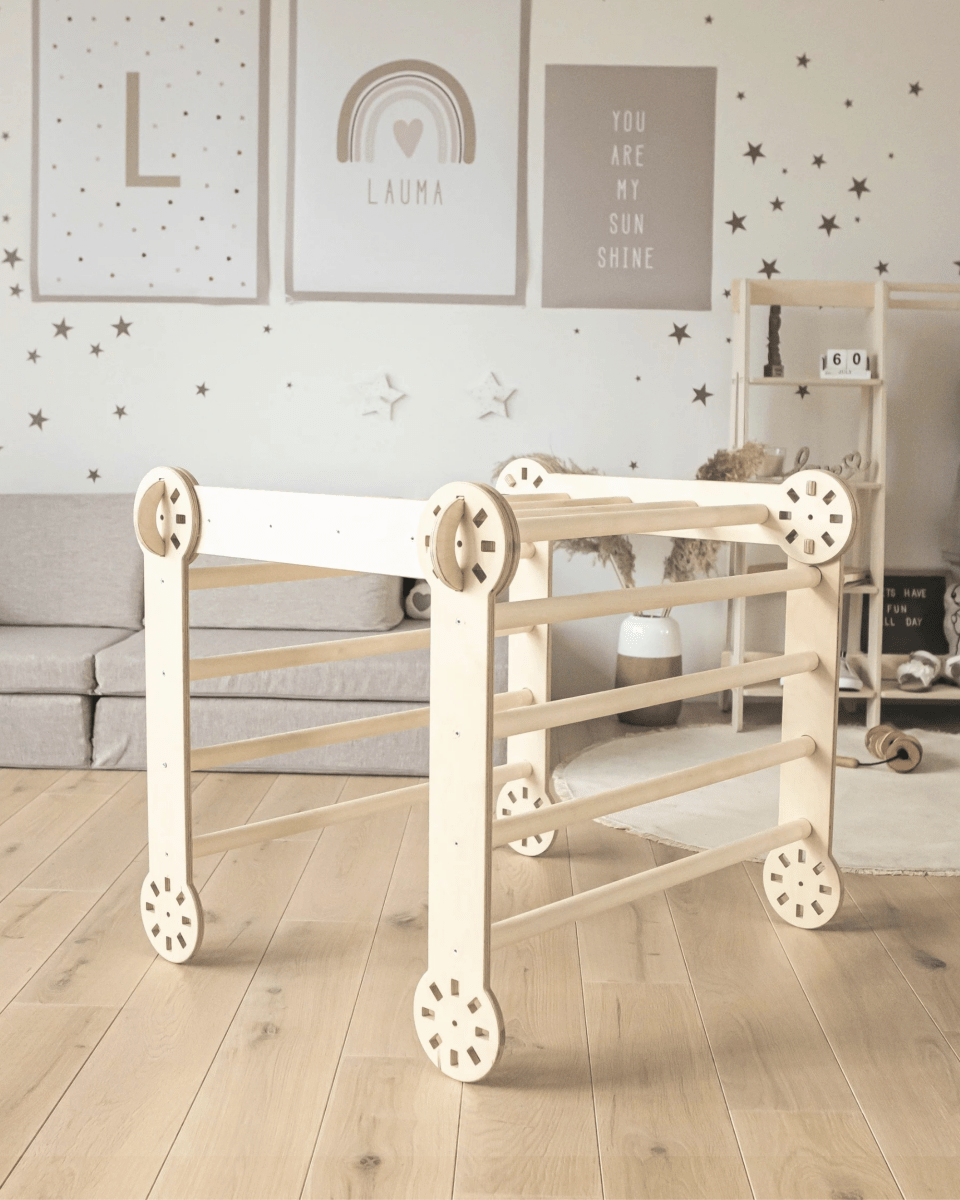 Play & Education - Tiny Tugz™