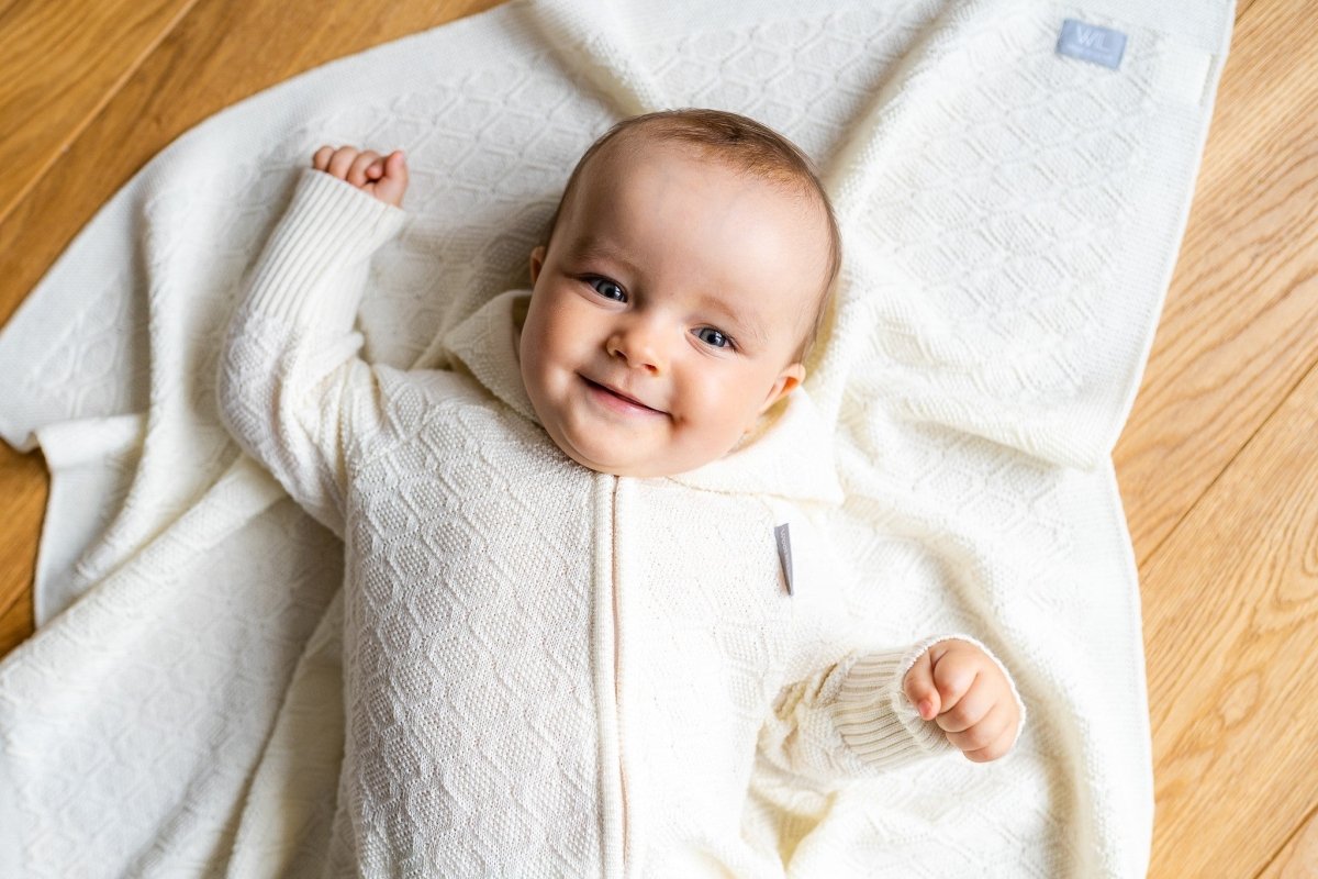 100% Merino Wool Baby Gift Set - Happiness (baby blanket, onesie & bonnet) - Tiny Tugz™