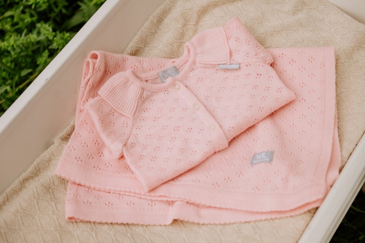 100% Merino Wool Baby Gift Set - Love (baby blanket, onesie & bonnet) - Tiny Tugz™