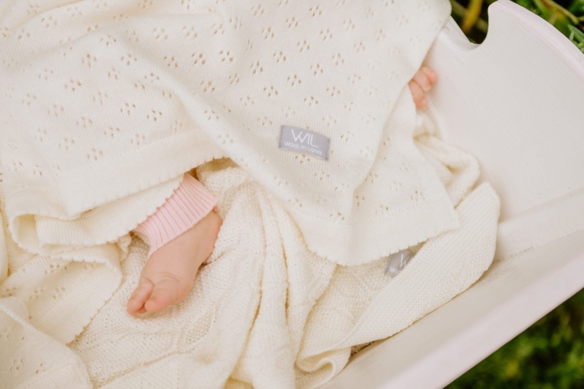 100% Merino Wool Baby Gift Set - Love (baby blanket, onesie & bonnet) - Tiny Tugz™
