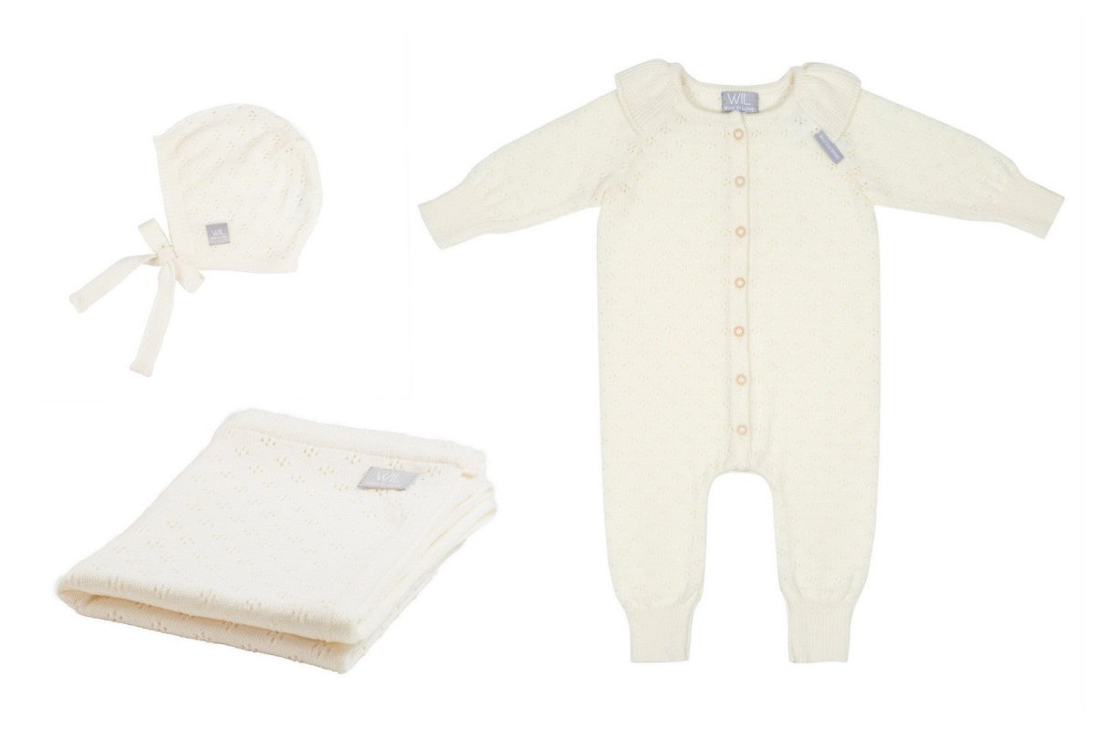 100% Merino Wool Baby Gift Set - Love (baby blanket, onesie & bonnet) - Tiny Tugz™