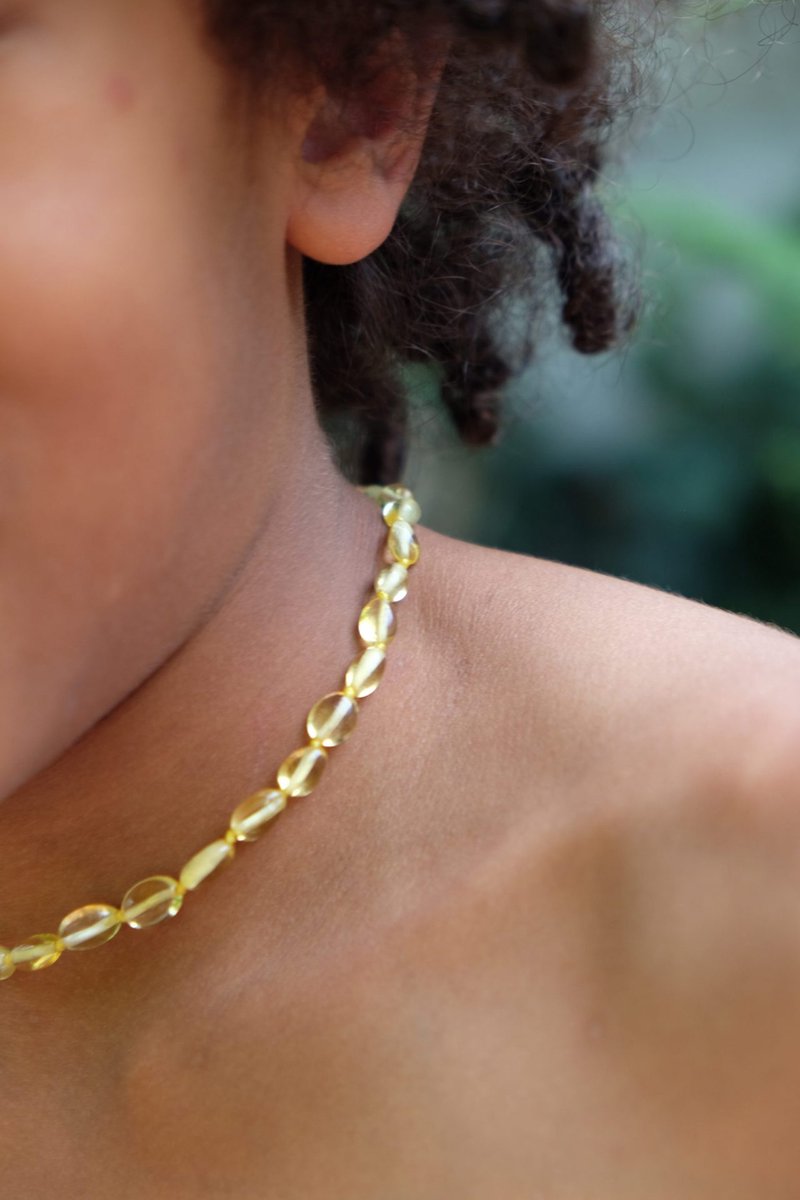 Baby/Child - Amber Necklace - Lemon - Oval Polished Beads - 33cm