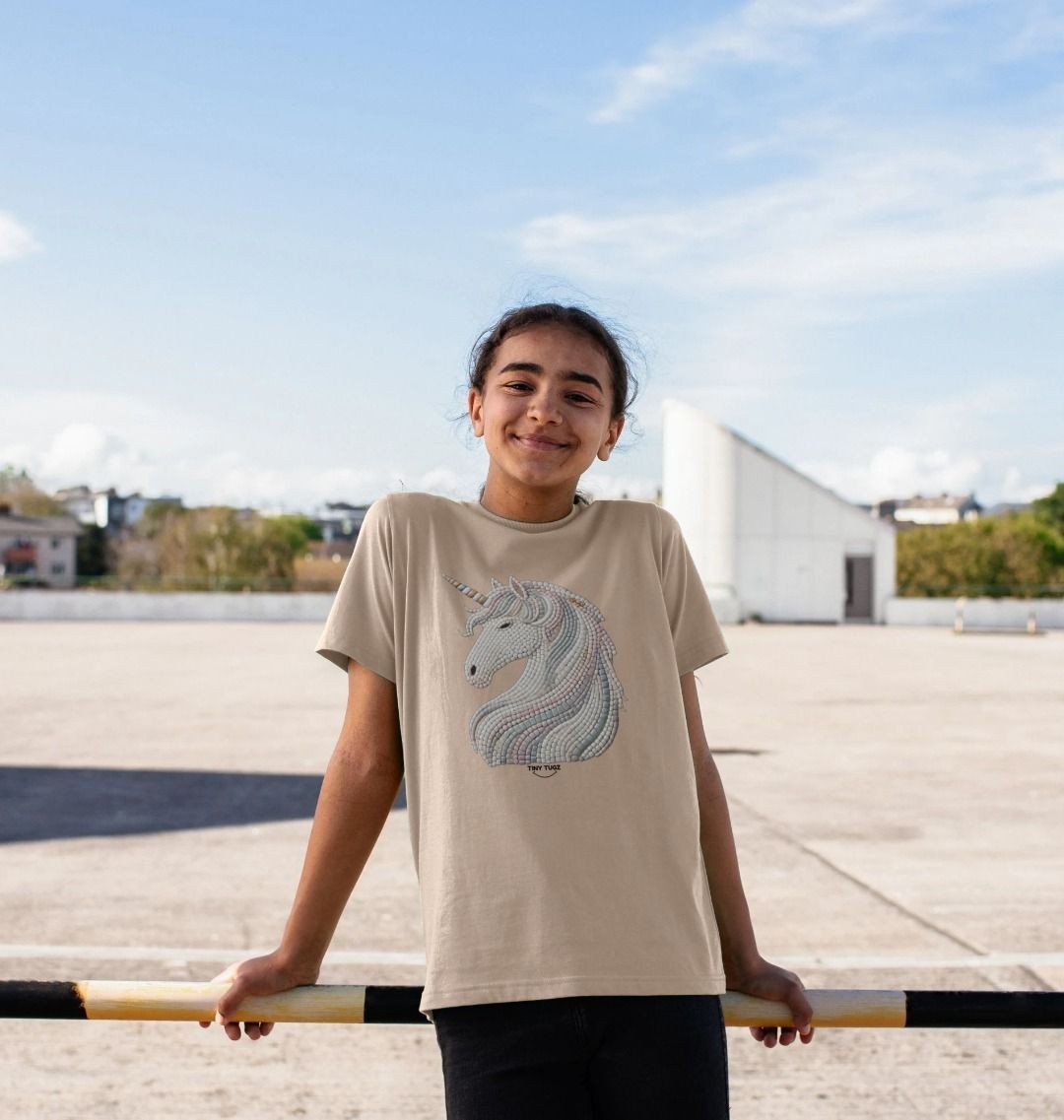 Kinder-T-Shirt aus Bio-Baumwolle – Mosaik-Einhorn-Design