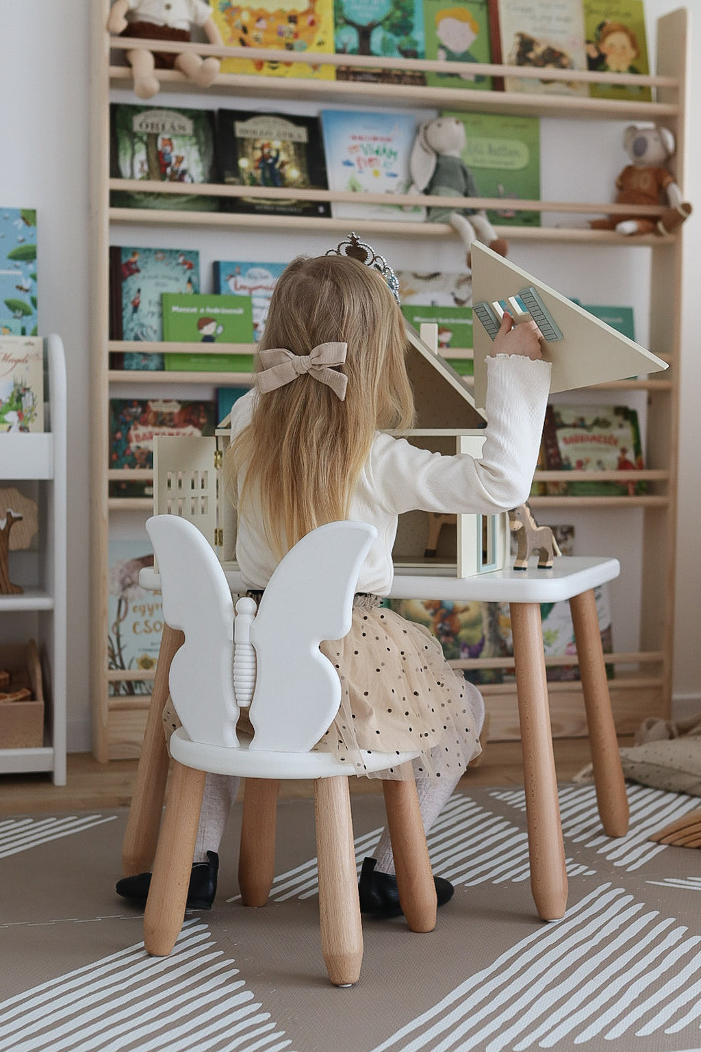 Table et chaises pour enfants scandinaves en bois de hêtre massif (Papillon)