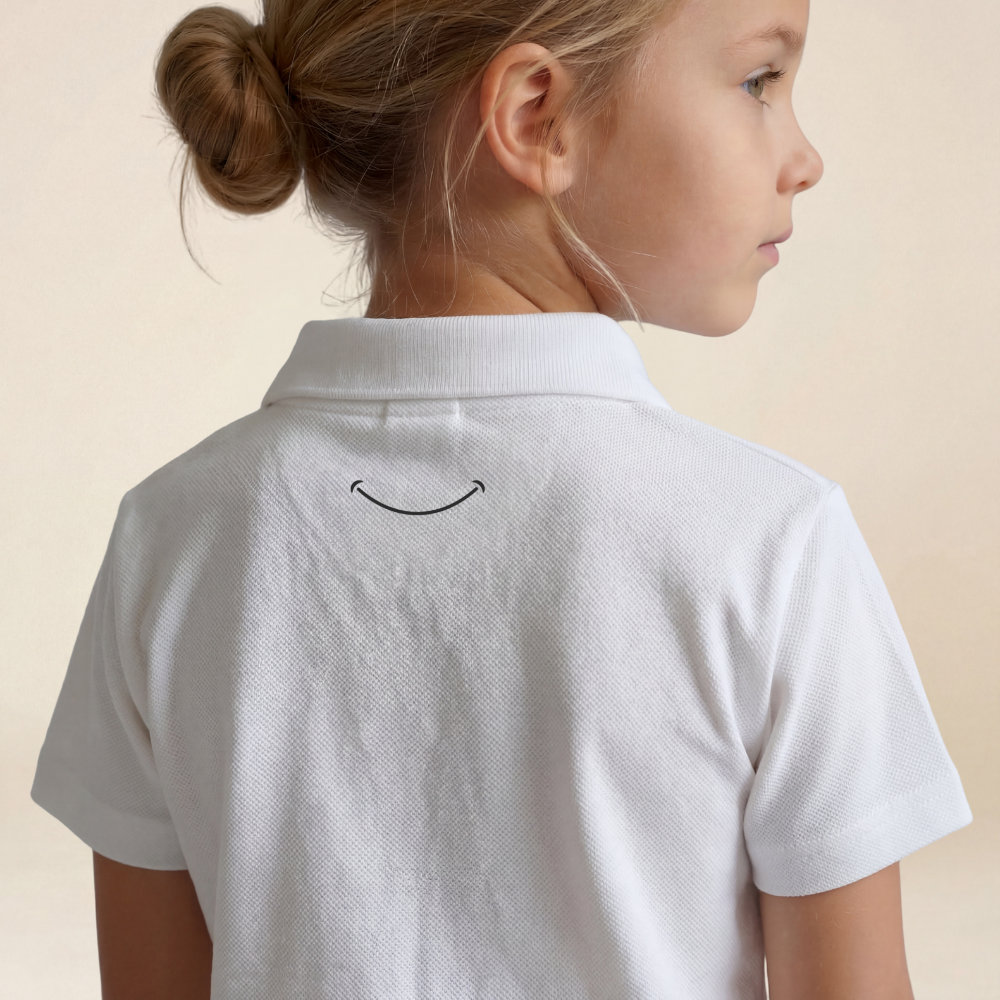 Ensemble décontracté intelligent en coton biologique pour enfants (polo blanc + short marine)