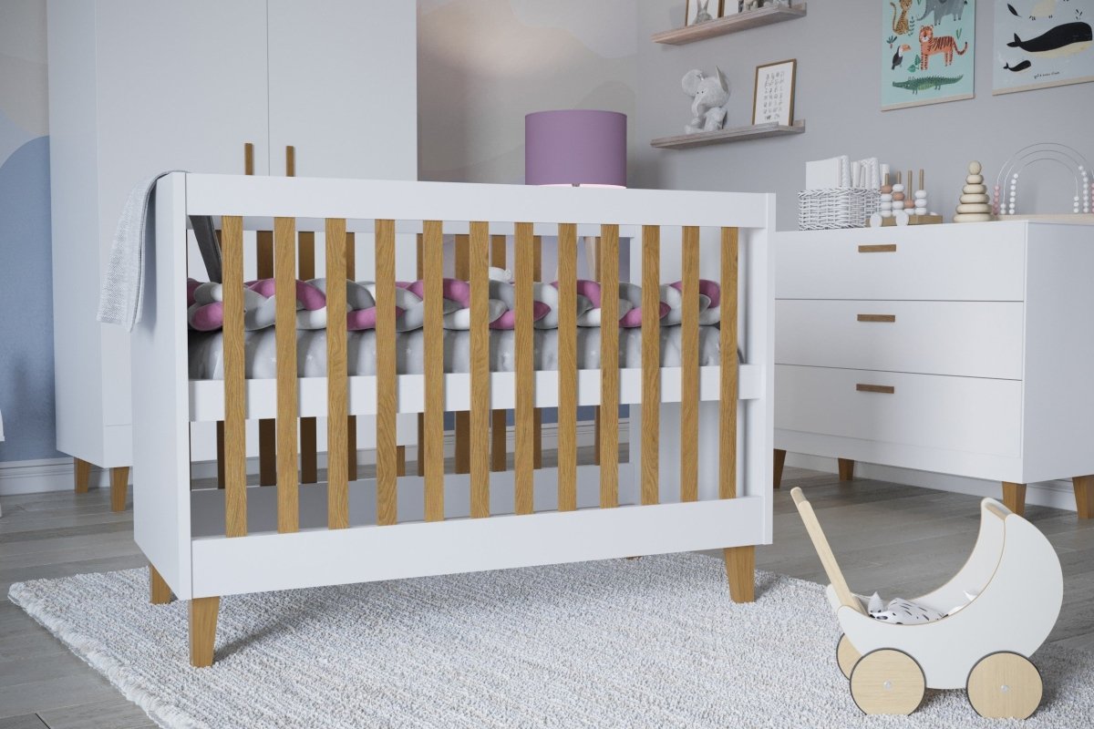 Baby Cot Kubi 120x60 - Adjustable Height, Solid Oak Slats - White - Tiny Tugz™