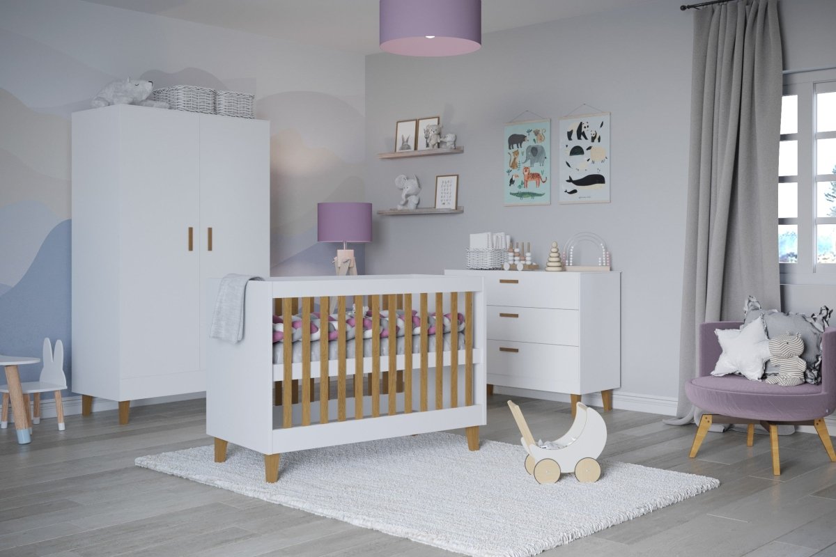 Baby Cot Kubi 120x60 - Adjustable Height, Solid Oak Slats - White - Tiny Tugz™