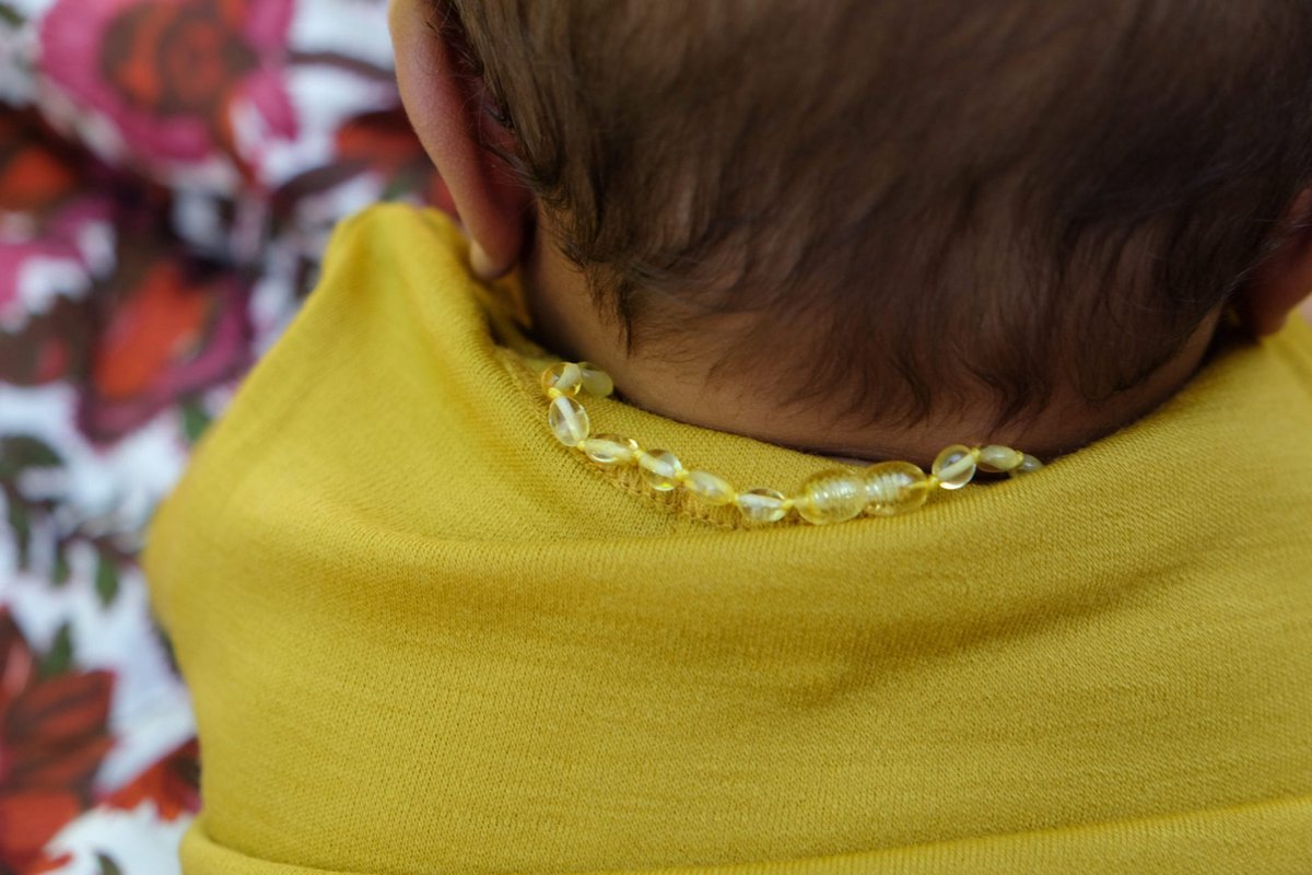 Baby/Child - Amber Necklace - Lemon - Oval Polished Beads - 33cm - Tiny Tugz™