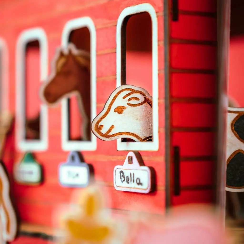 Barn Life - Colour-Your-Own Wooden Play Set - Tiny Tugz™