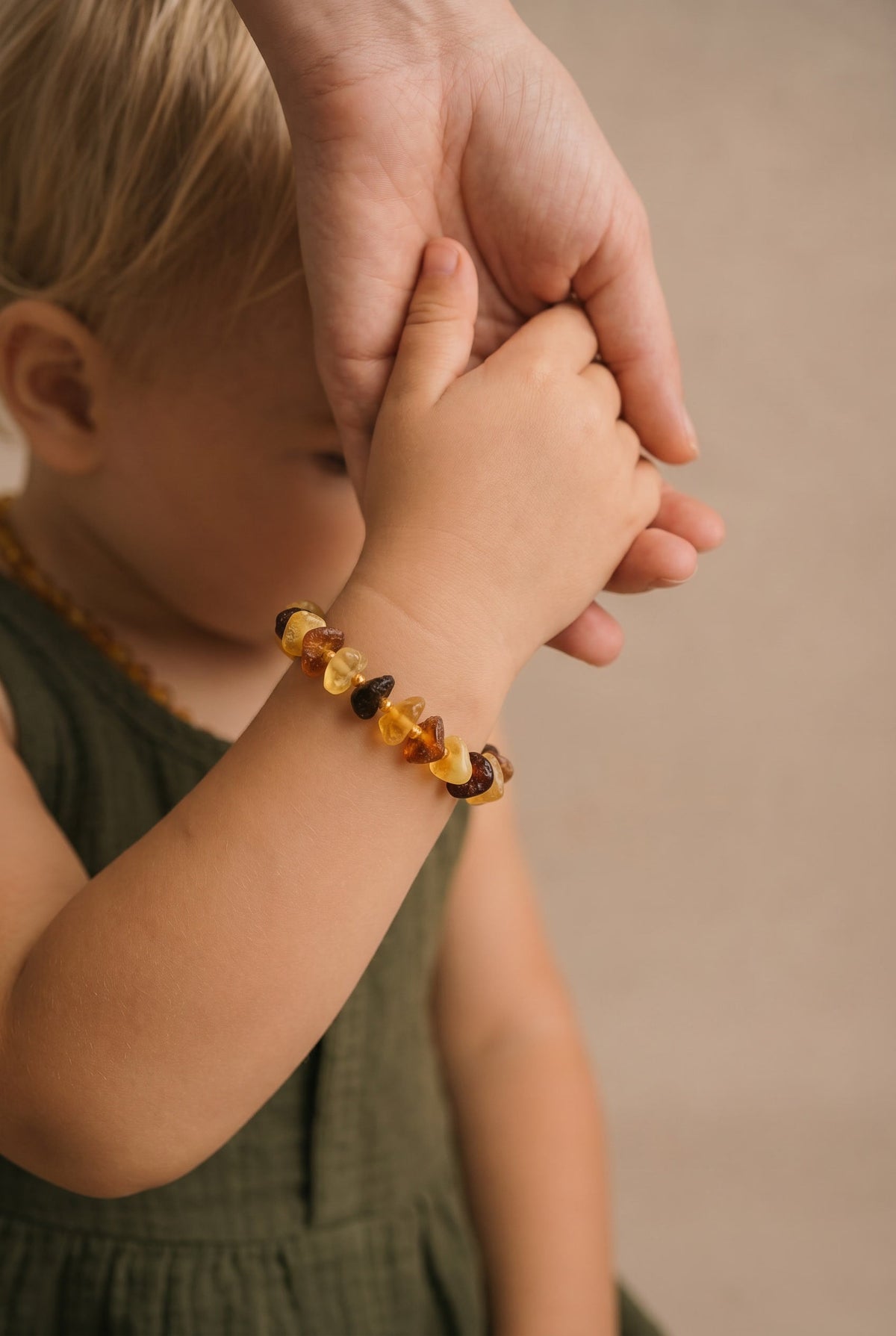 Baby/Child - Amber Bracelet - Chips, Raw Beads - 14cm - Mixed Colors