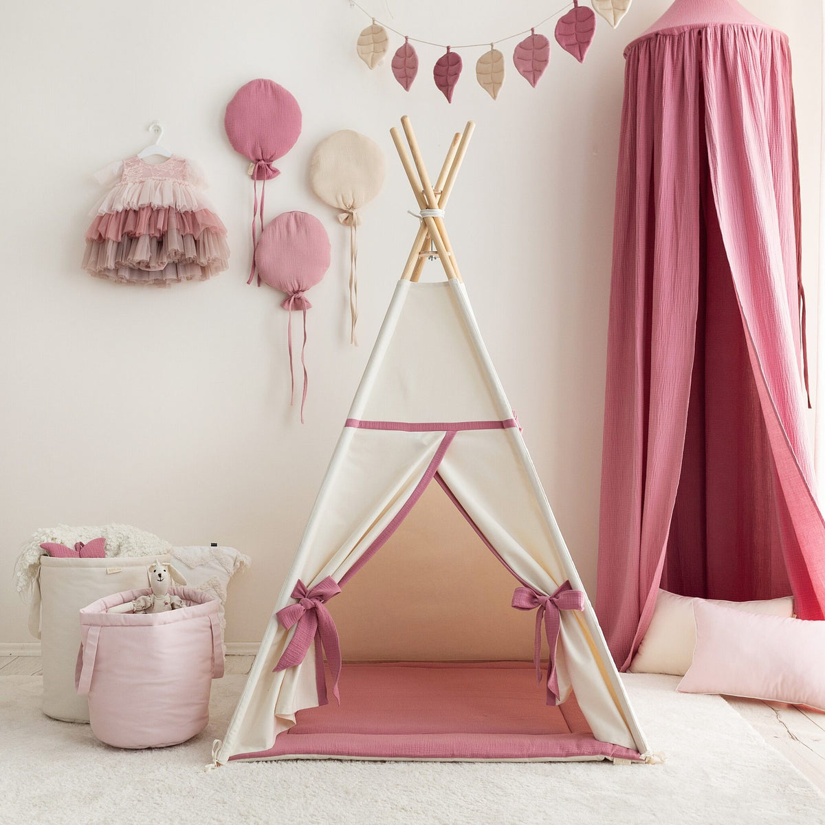 Beige-Pink Teepee Tent – OEKO-TEX® certified cotton teepee tent, handmade in Poland