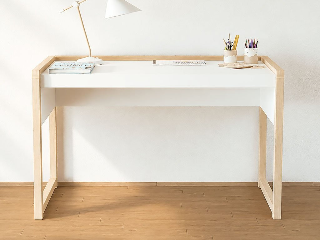 STOLLY Children’s Adjustable Desk with Two Height Settings
