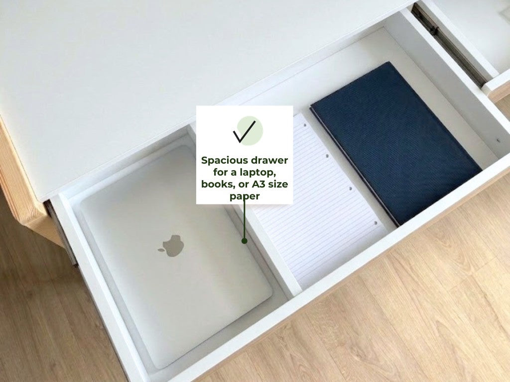 STOLLY Children’s Desk with Three Drawers and Pencil Holders