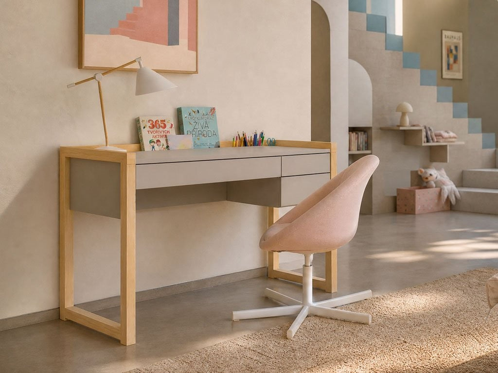 STOLLY Children’s Desk with Three Drawers and Pencil Holders