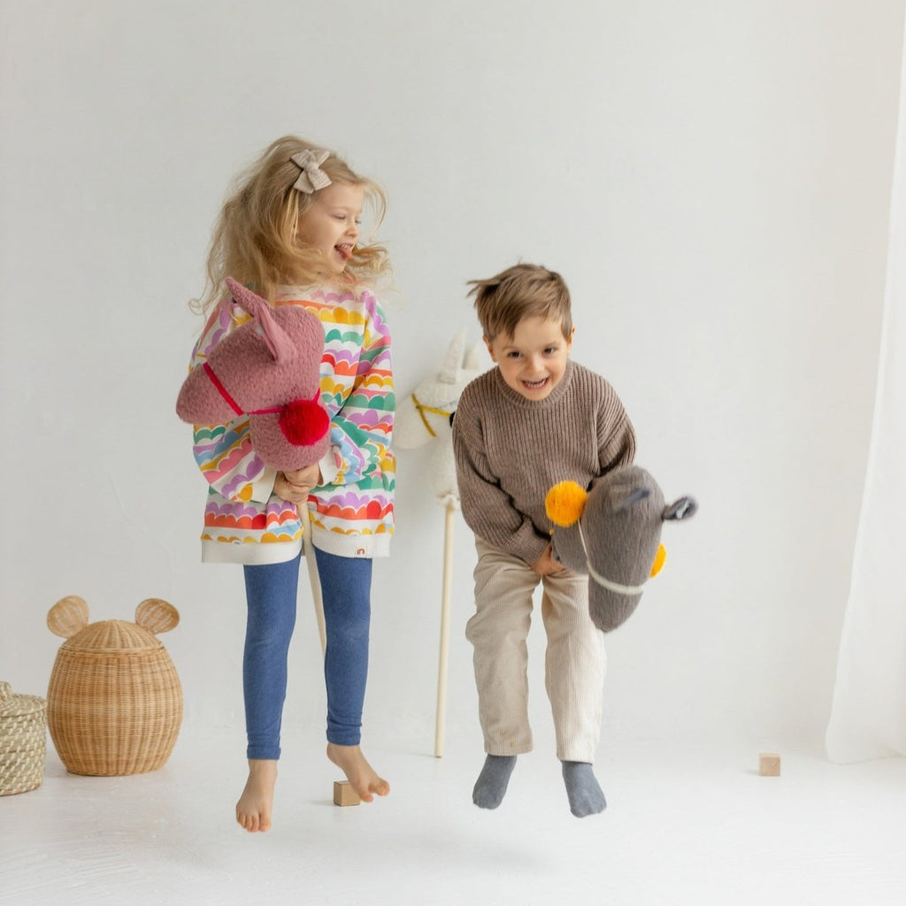 Bouclé Llama Hobby Horse Stick Toy - Rose - 95 cm - Tiny Tugz™