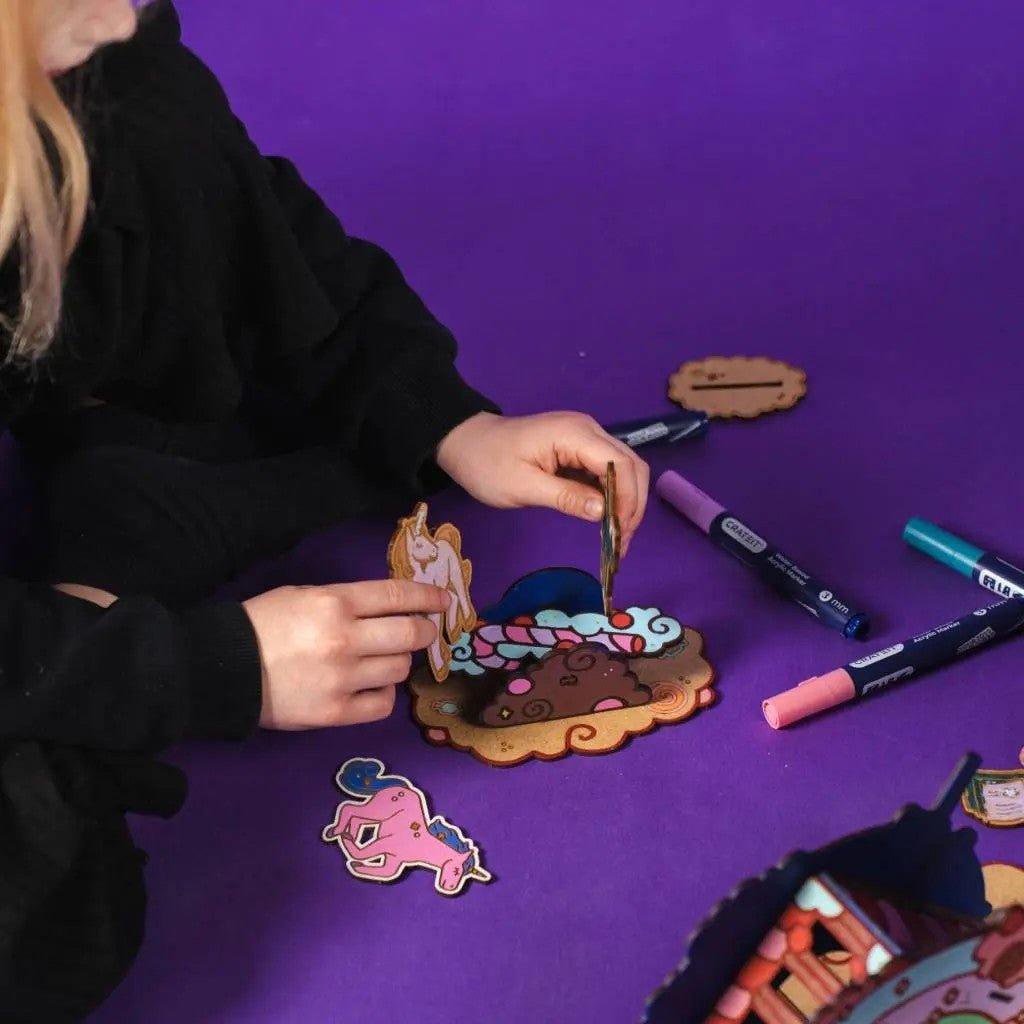 Candy Land - Colour-Your-Own Wooden Unicorn Play Set - Tiny Tugz™