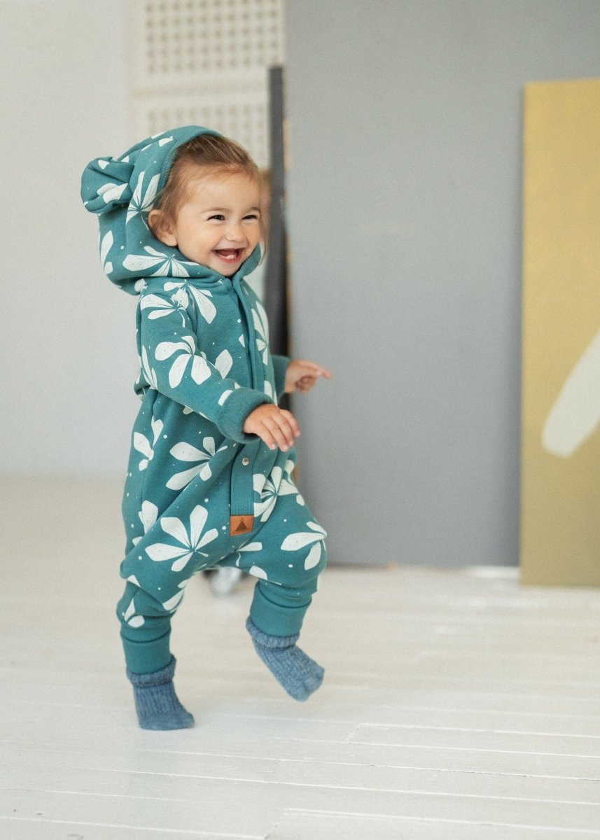 Cozy Cotton Eared Jumpsuit for Babies & Kids (Green Chestnut Leaves) - Tiny Tugz™