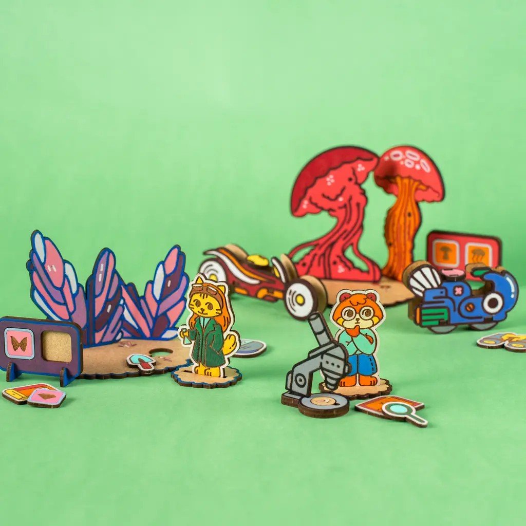 Eco Detectives - Colour-Your-Own Wooden Explorer Play Set - Tiny Tugz™