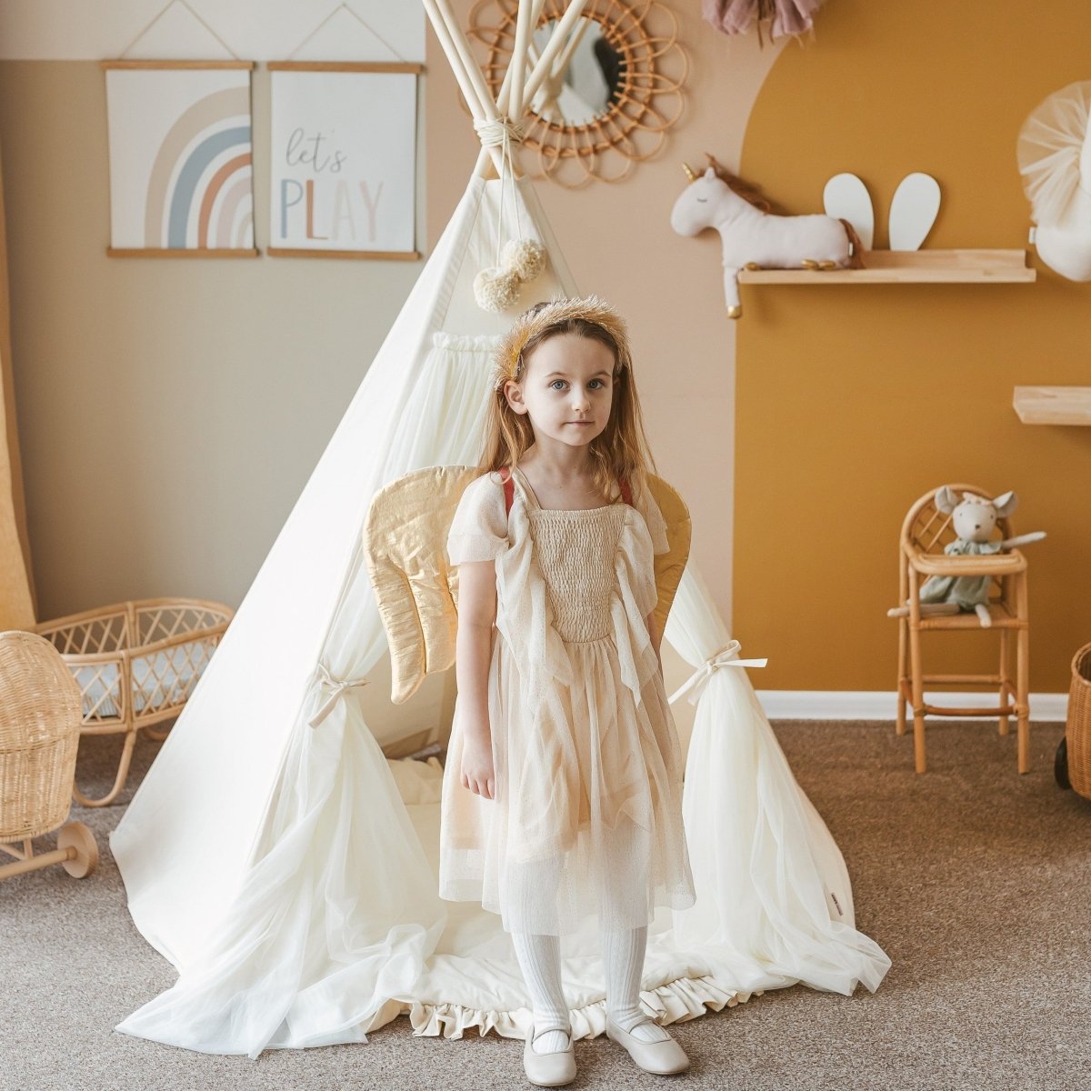 Fairy Kids Play Tent with Tulle - Ecru - Cotton & Wooden Poles - Tiny Tugz™