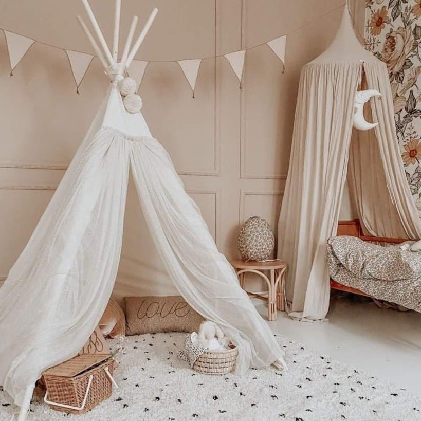 Fairy Kids Play Tent with Tulle - Ecru - Cotton & Wooden Poles - Tiny Tugz™