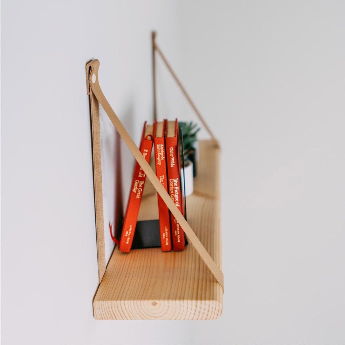 Floating Shelf – Natural Pine & Leather Straps (70 cm) - Tiny Tugz™