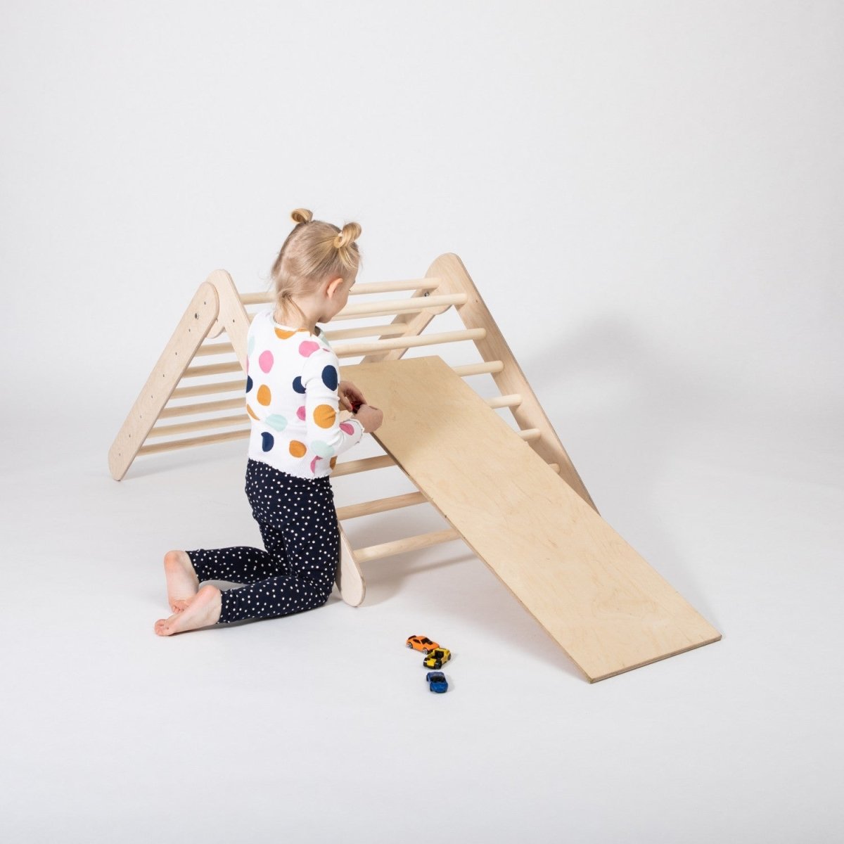 Foldable Montessori Climber (Ramp Included) - Tiny Tugz™