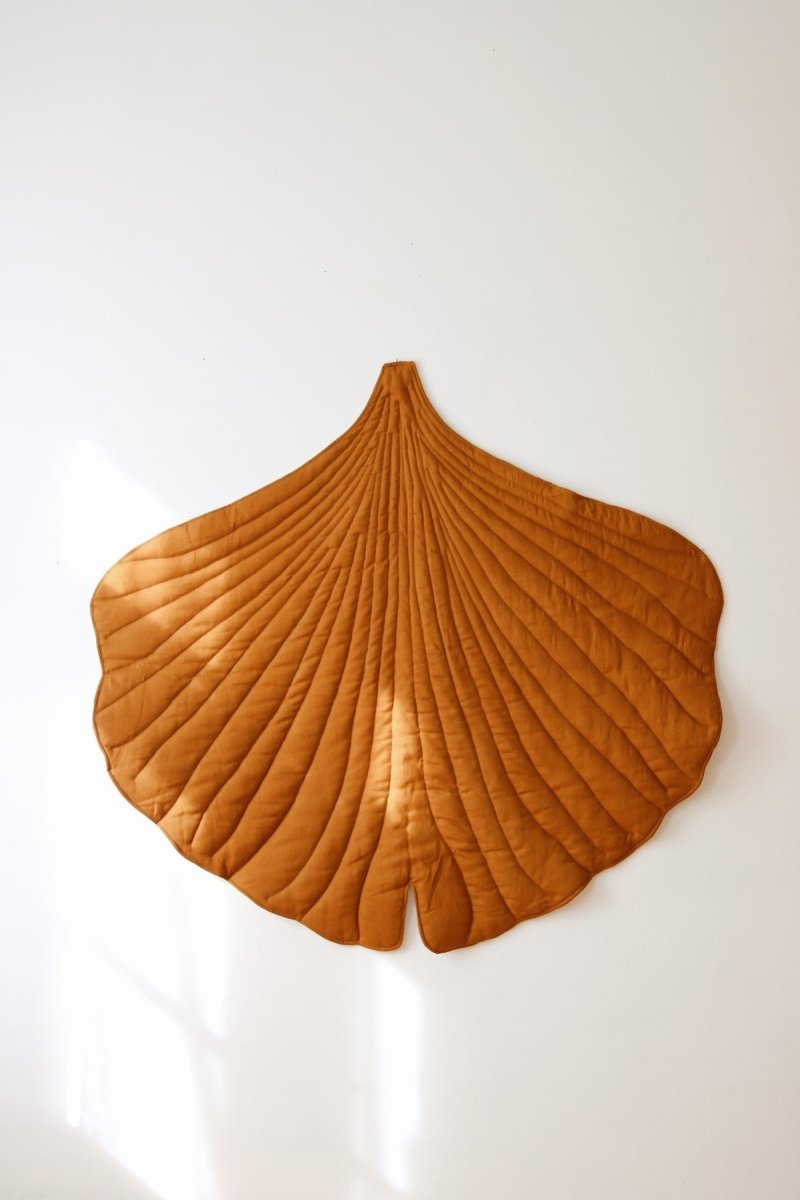 Ginkgo Leaf Play Mat (Caramel) – Velvet & Cotton, Handmade - Tiny Tugz™