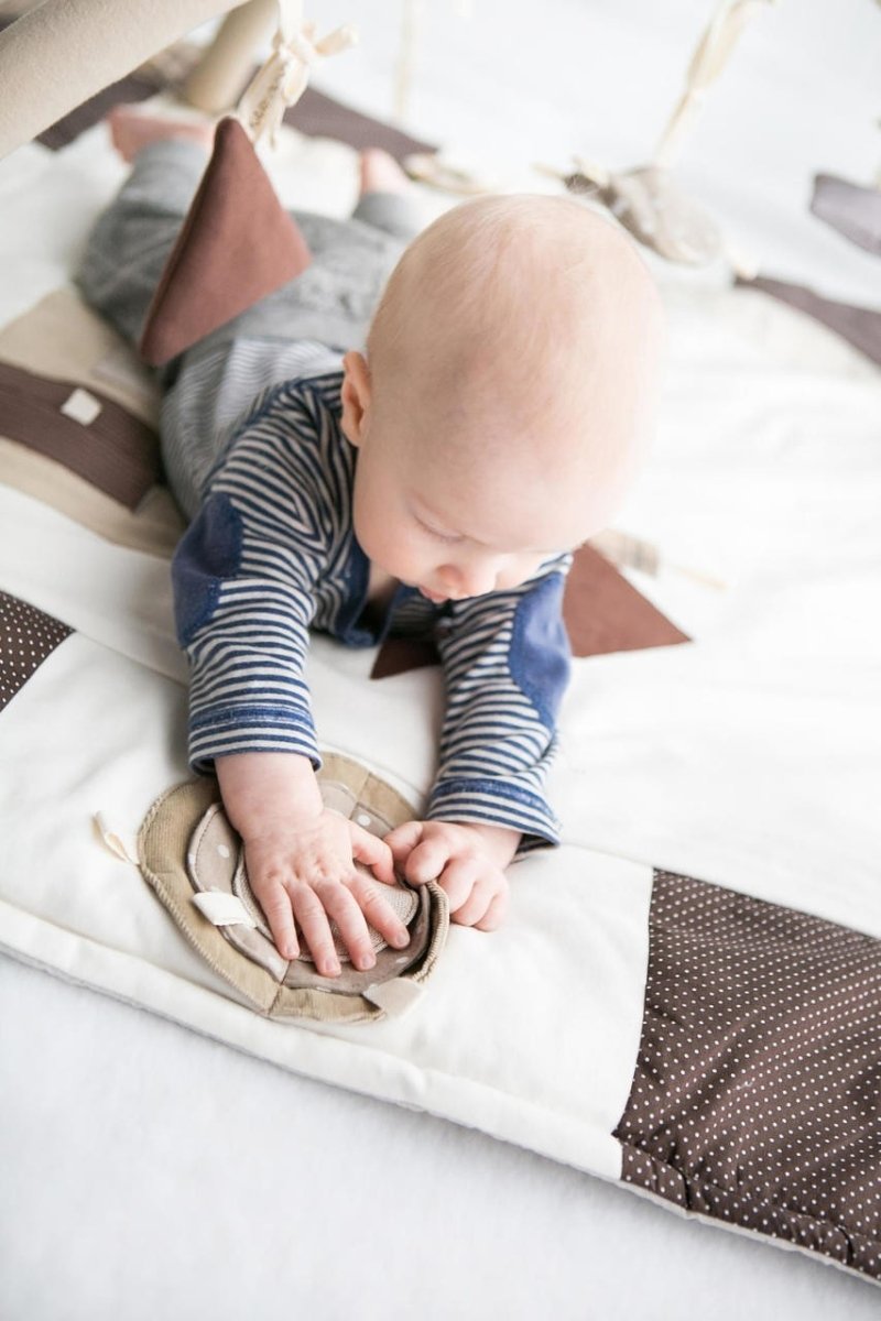 GOTS Organic Activity Mat & Arches 120×120 cm for Babies (0–18m) - Brown - Tiny Tugz™