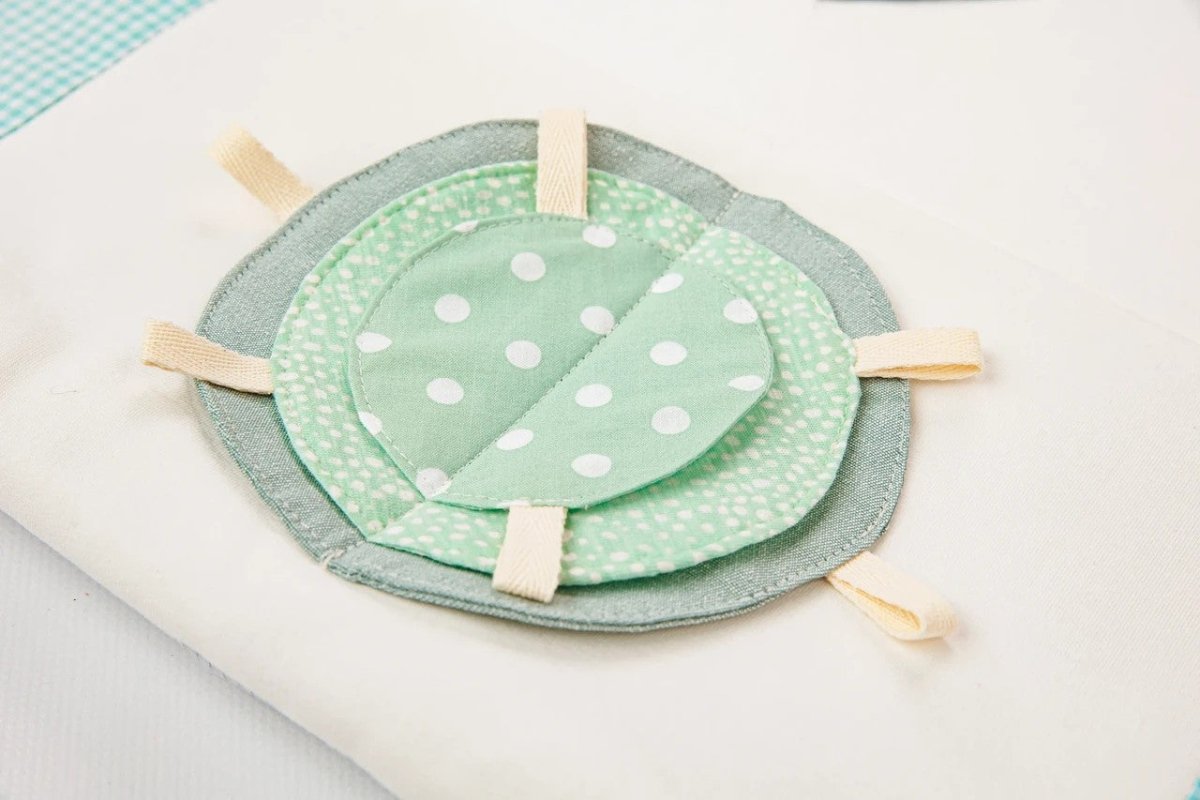 GOTS Organic Activity Mat & Arches 120×120 cm for Babies (0–18m) - Mint Green - Tiny Tugz™