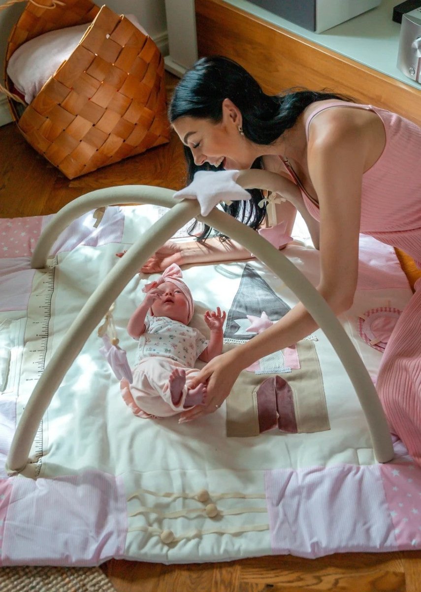 GOTS Organic Activity Mat & Arches 120×120 cm for Babies (0–18m) - Pink - Tiny Tugz™