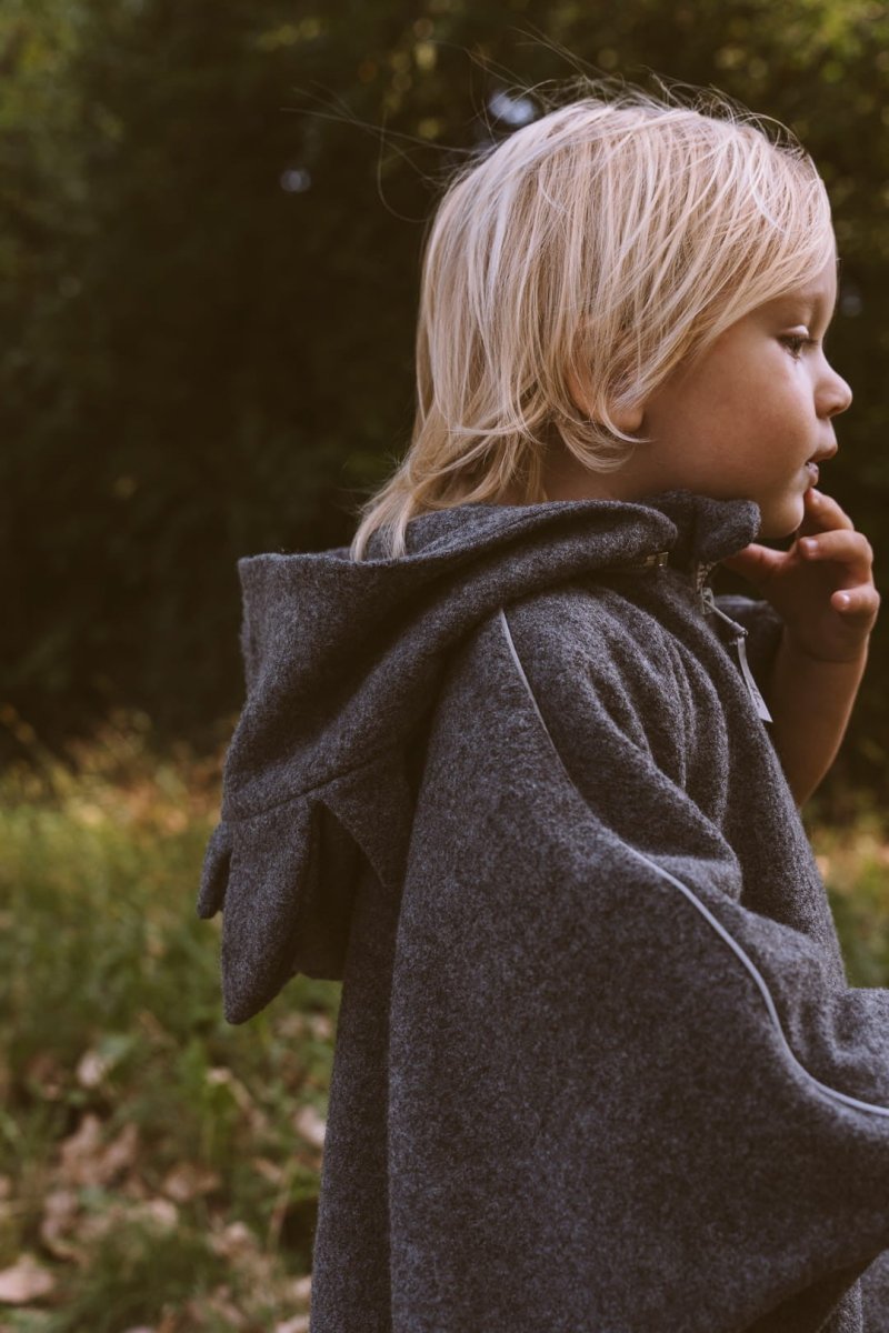 Kids 100% Merino Wool Car Poncho – Car Seat Safe (Dragon) - Tiny Tugz™