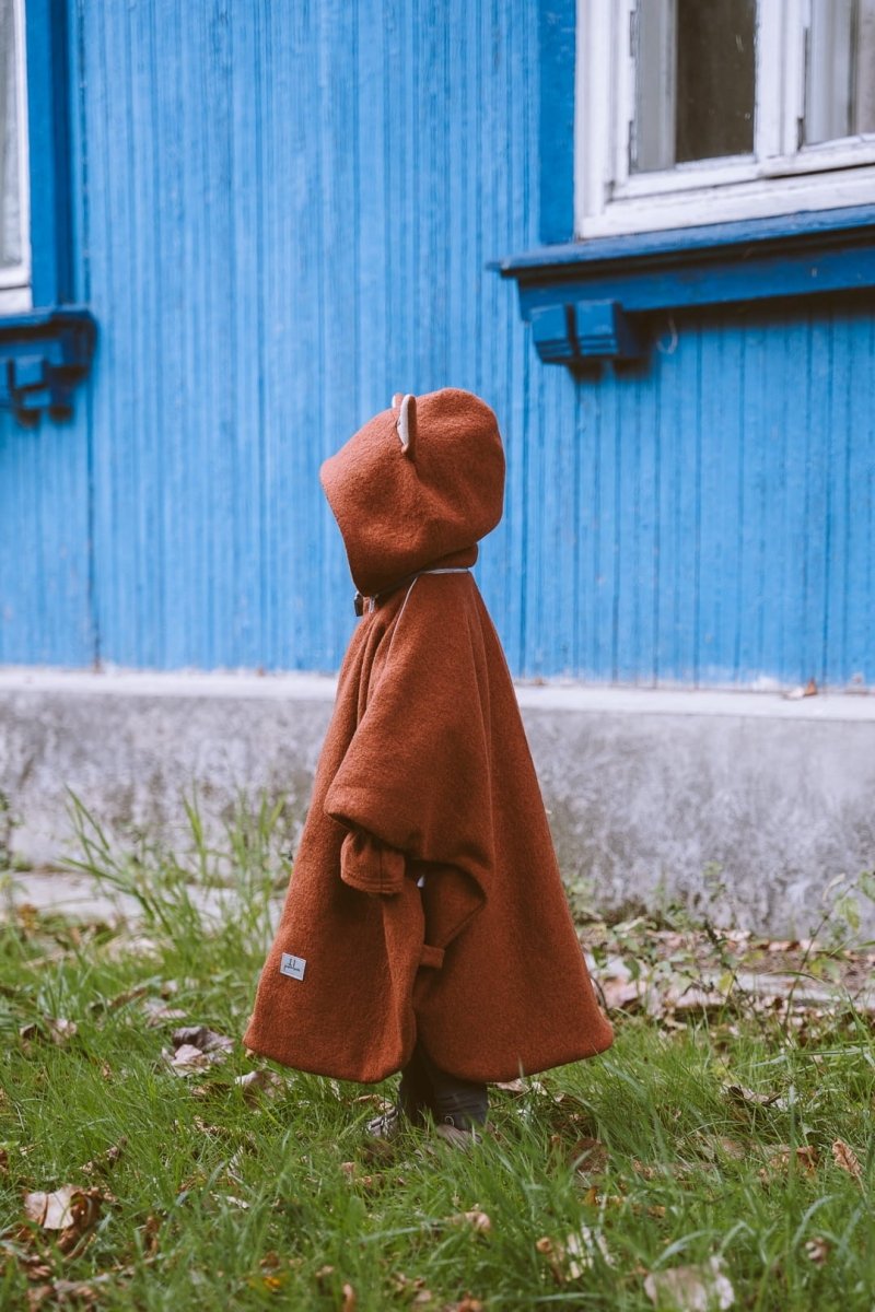 Kids 100% Merino Wool Car Poncho – Car Seat Safe (Fox) - Tiny Tugz™