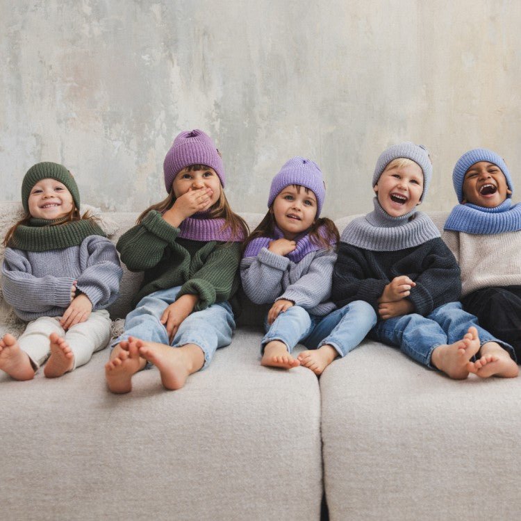 Kids 100% Merino Wool Tube Scarf (Olive) - Tiny Tugz™