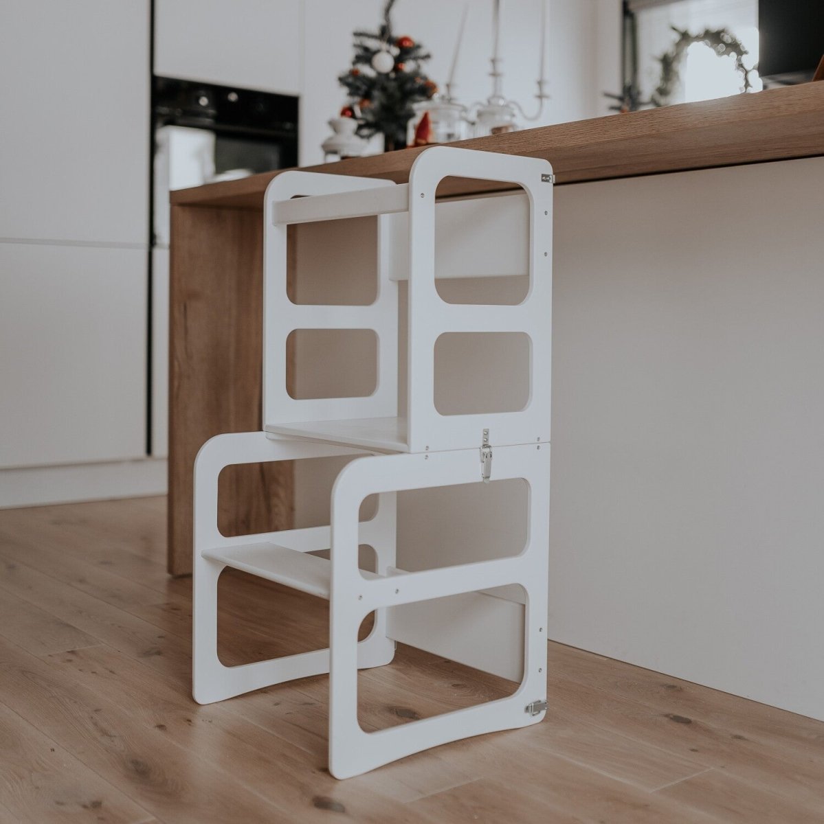 Kids 2-in-1 Convertible Kitchen Tower & Table Set – Montessori Style - Tiny Tugz™