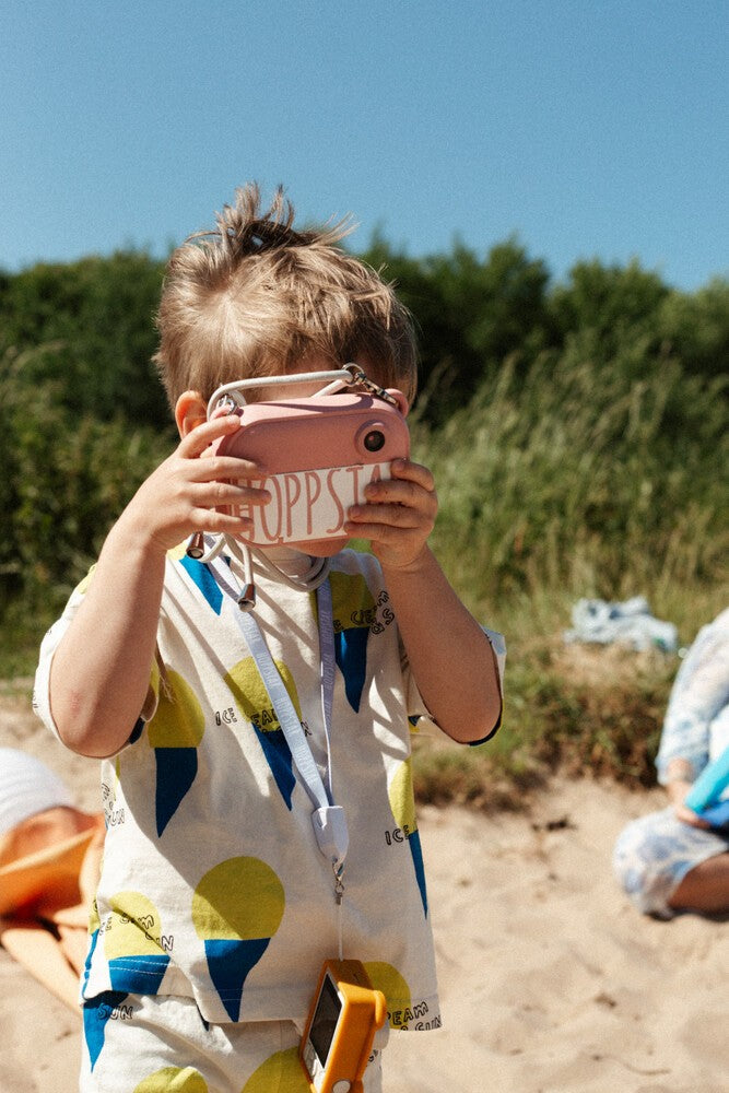 Hoppstar Kids Camera Artist – includes 16GB SD card, lanyard and 3 extra paper rolls