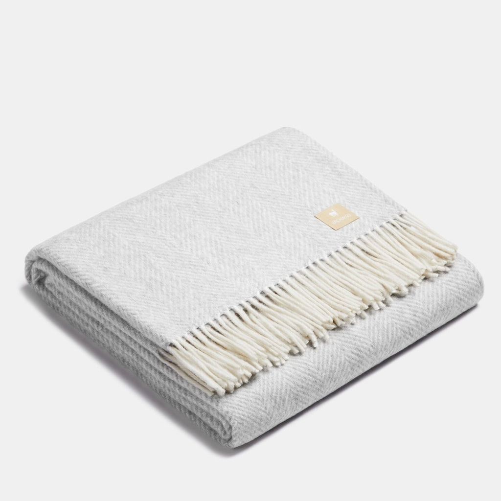 Kids Fishbone Alpaca Wool Blanket (150 x 200cm) - Tiny Tugz™