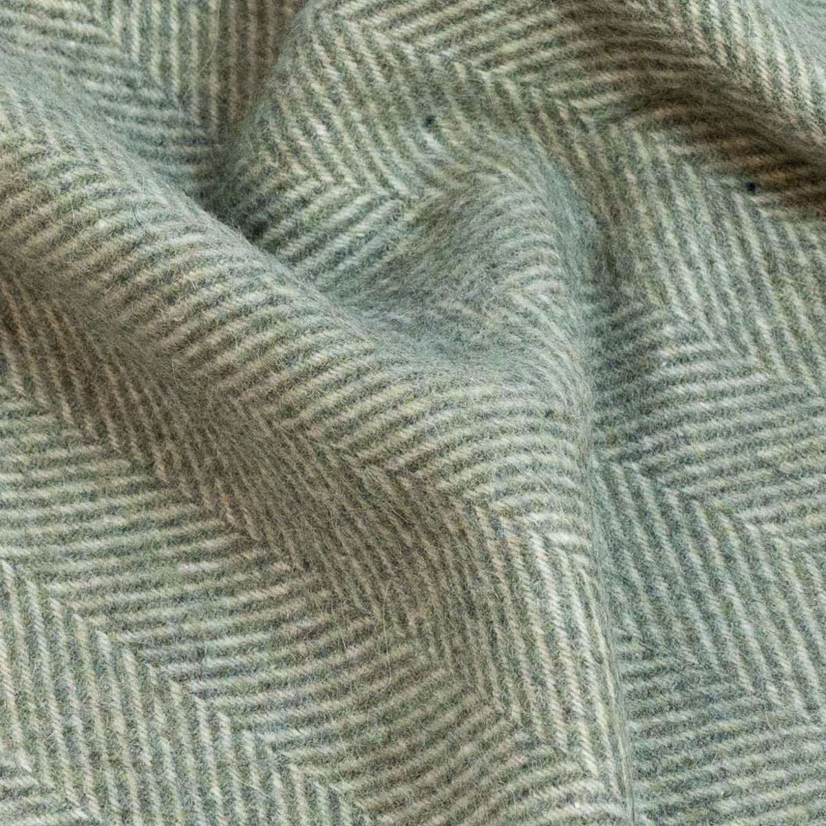 Kids Fishbone Alpaca Wool Blanket (150 x 200cm) - Tiny Tugz™