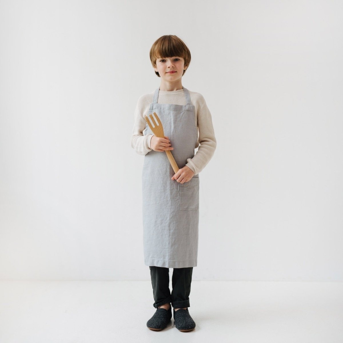 Kids’ Linen Daily Apron (Light Grey) – 100% Stone-Washed Linen, Handmade - Tiny Tugz™