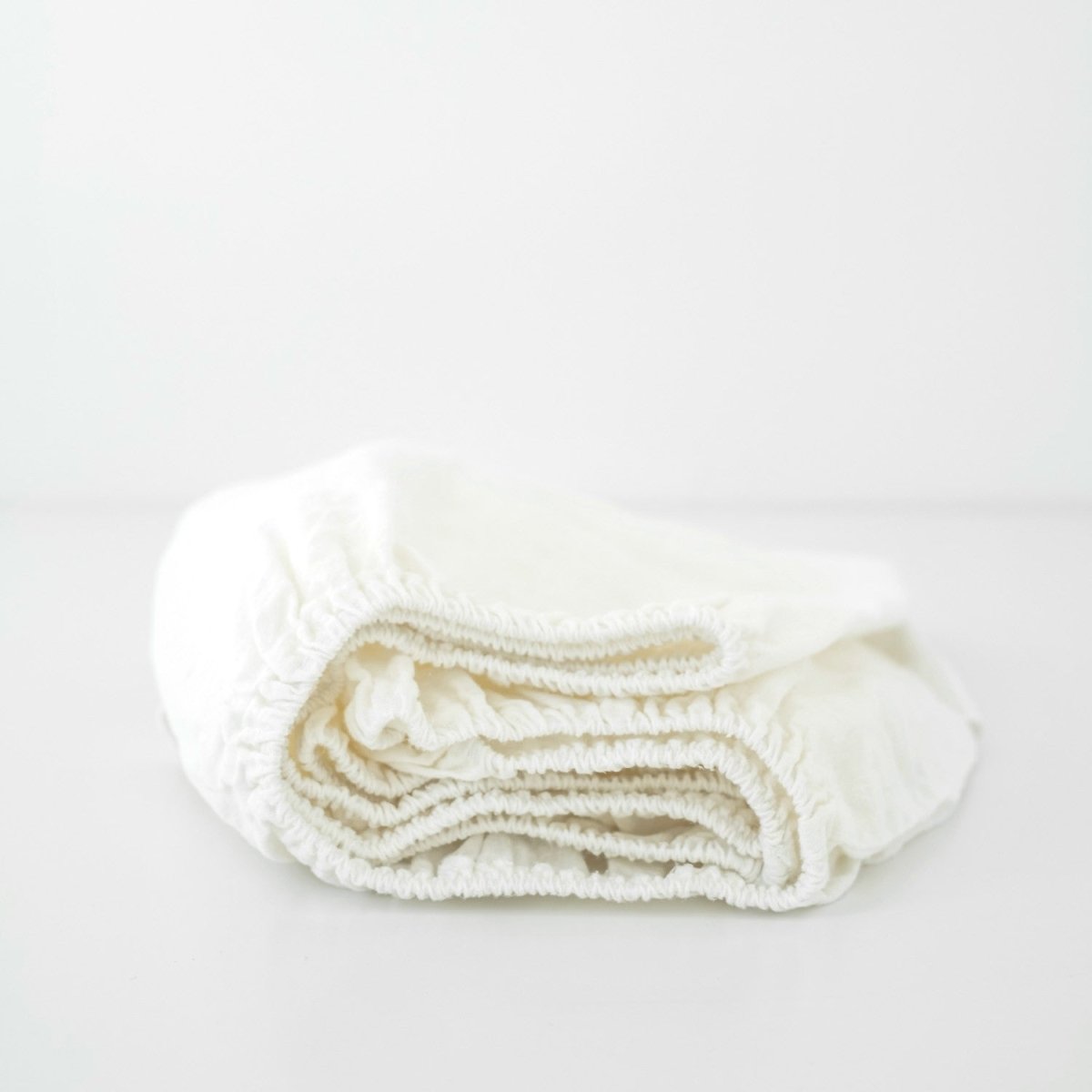 Kids’ Linen Fitted Sheet (White) – 100% Linen, Handmade - Tiny Tugz™