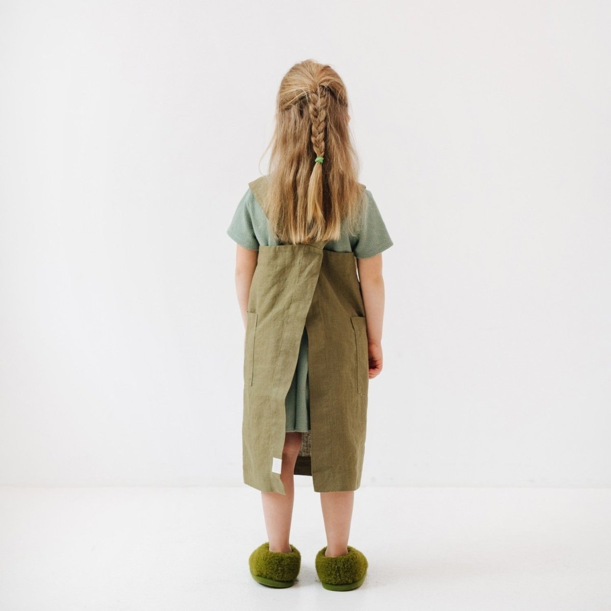 Kids’ Linen Pinafore Apron (Olive) – 100% Stone-Washed Linen, Handmade - Tiny Tugz™
