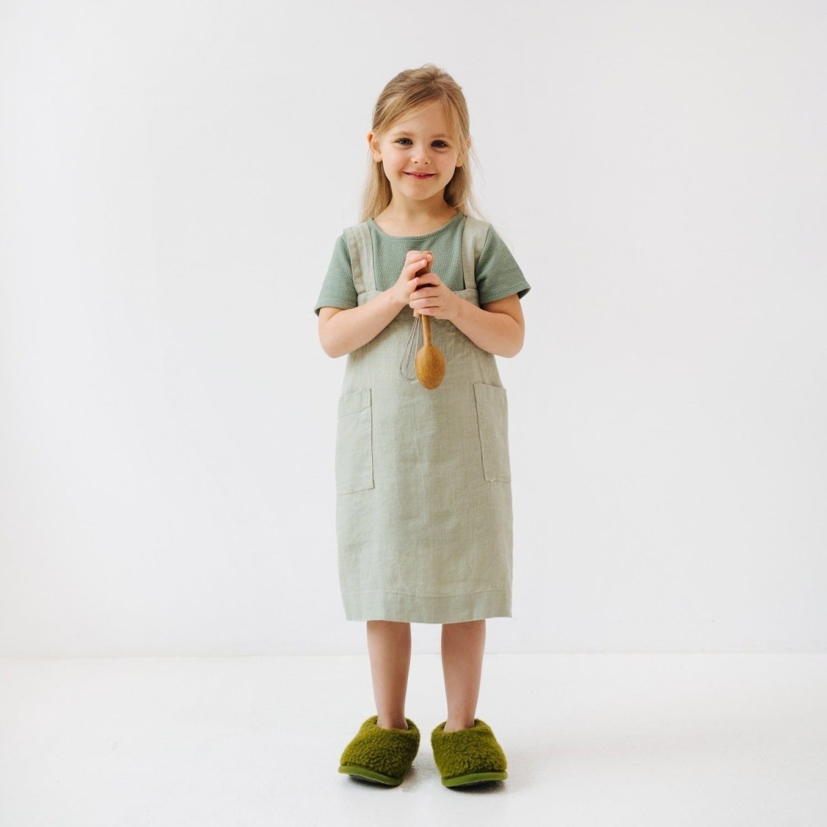 Kids’ Linen Pinafore Apron (Sage) – 100% Stone-Washed Linen, Handmade - Tiny Tugz™