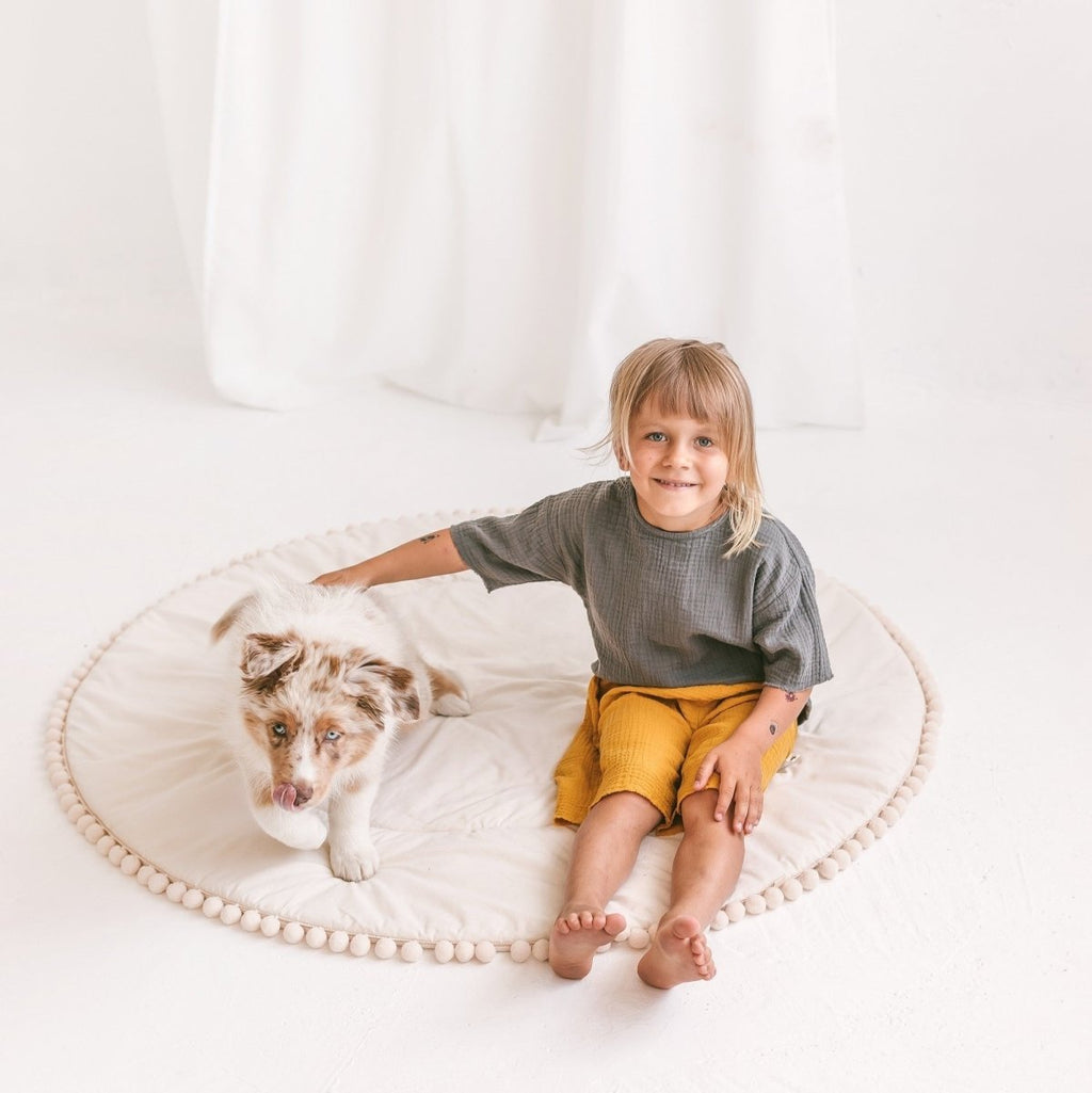Kids Play Mat with Pompom Border - Ecru - Round, 115 cm - Tiny Tugz™