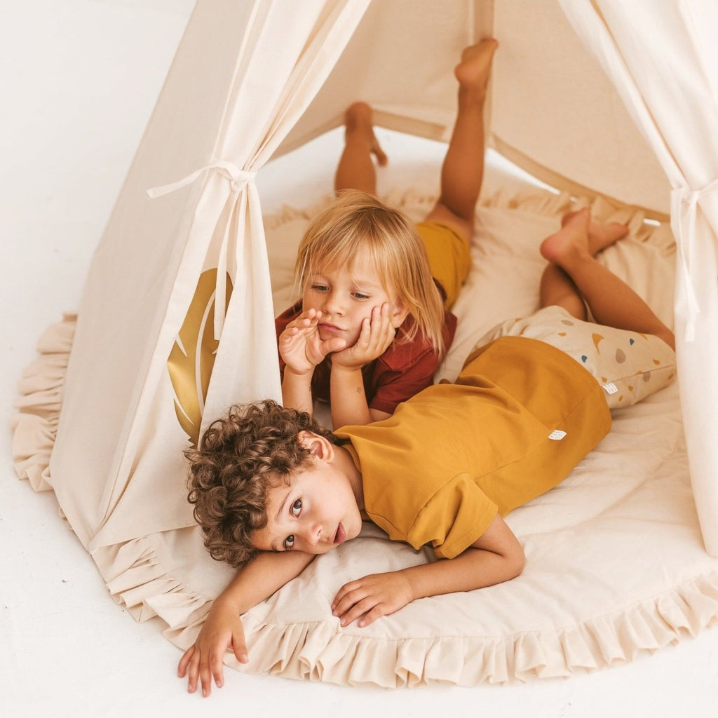 Kids Play Mat with Ruffled Border - Ecru - Round, 125 cm - Tiny Tugz™