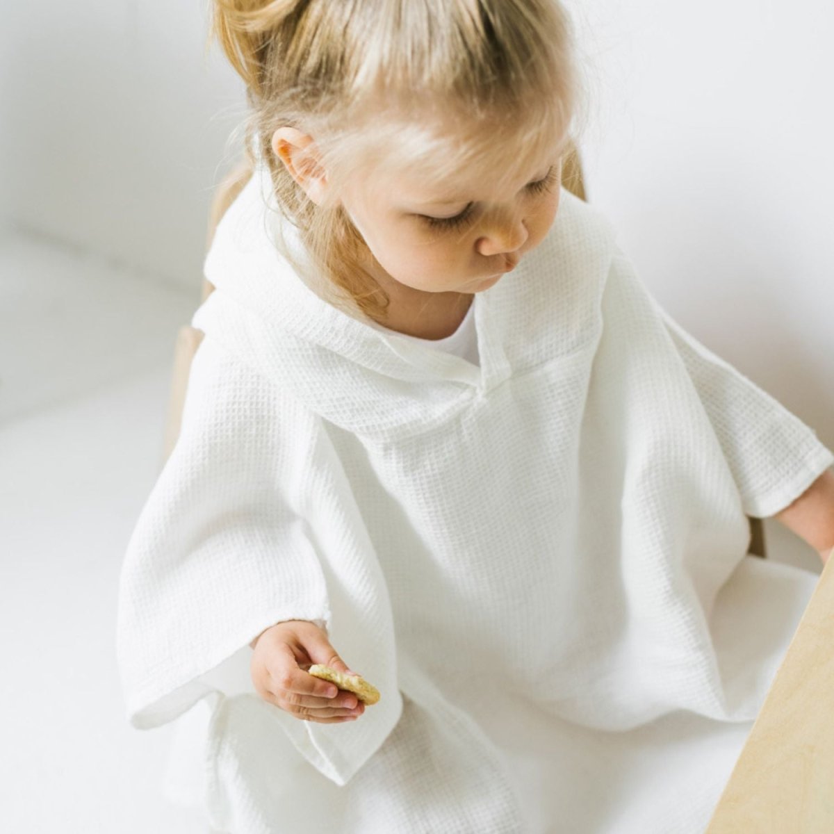 Kids’ Poncho (White) – 100% Waffle Linen, Handmade - Tiny Tugz™
