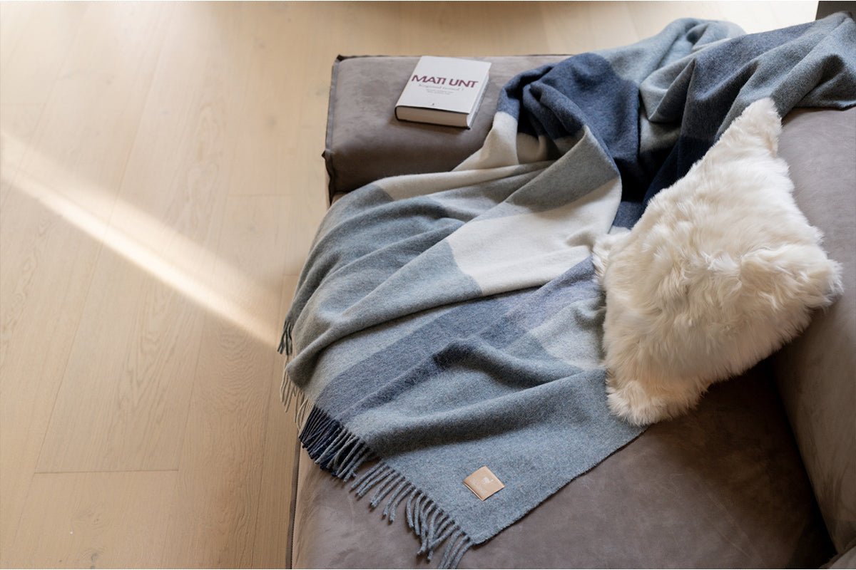 Kids Tartan Recycled Alpaca Wool Blanket Classic Check (150 x 200cm) - Tiny Tugz™