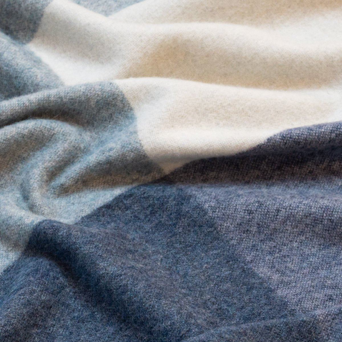 Kids Tartan Recycled Alpaca Wool Blanket Classic Check (150 x 200cm) - Tiny Tugz™