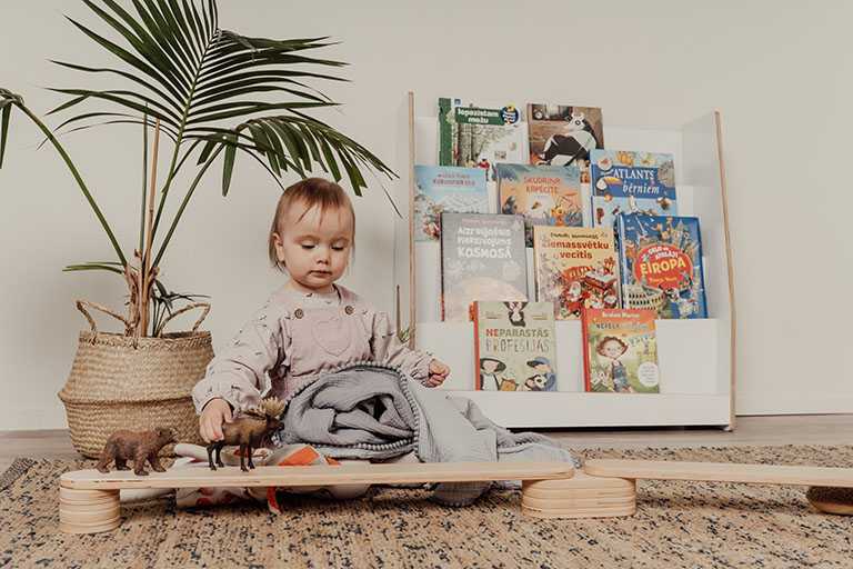 Kids Wooden Balance Beam (Set of 4) - Tiny Tugz™
