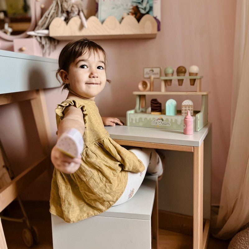 Kids Wooden Ice Cream Shop Play Set – 16 Pieces - Tiny Tugz™