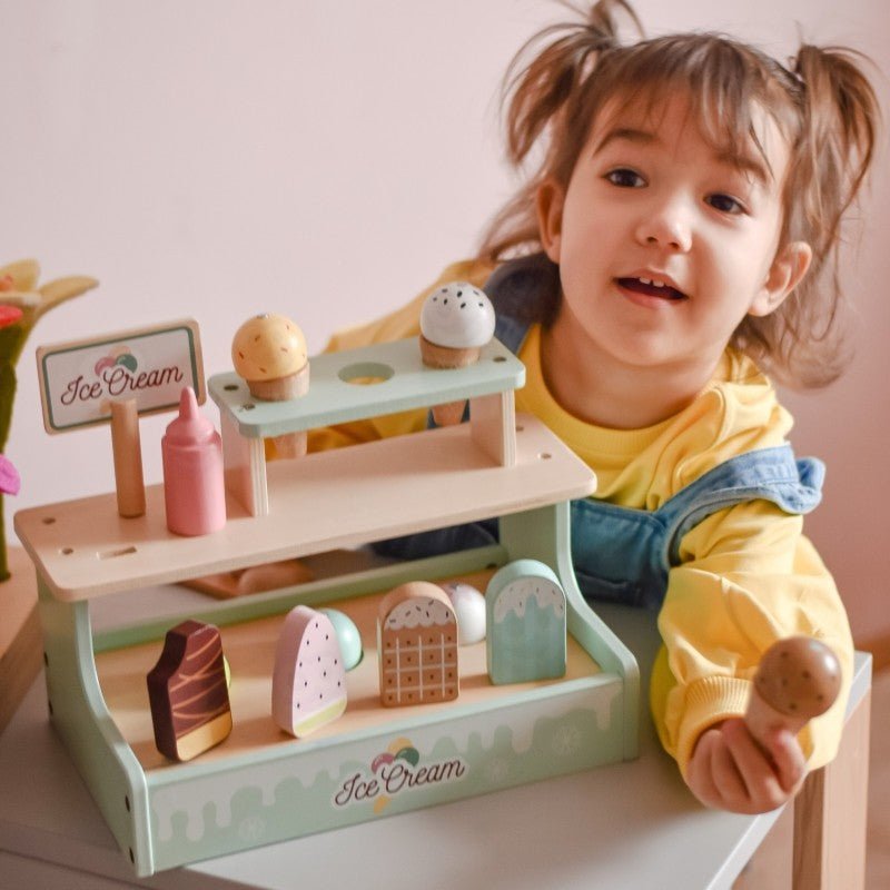 Kids Wooden Ice Cream Shop Play Set – 16 Pieces - Tiny Tugz™