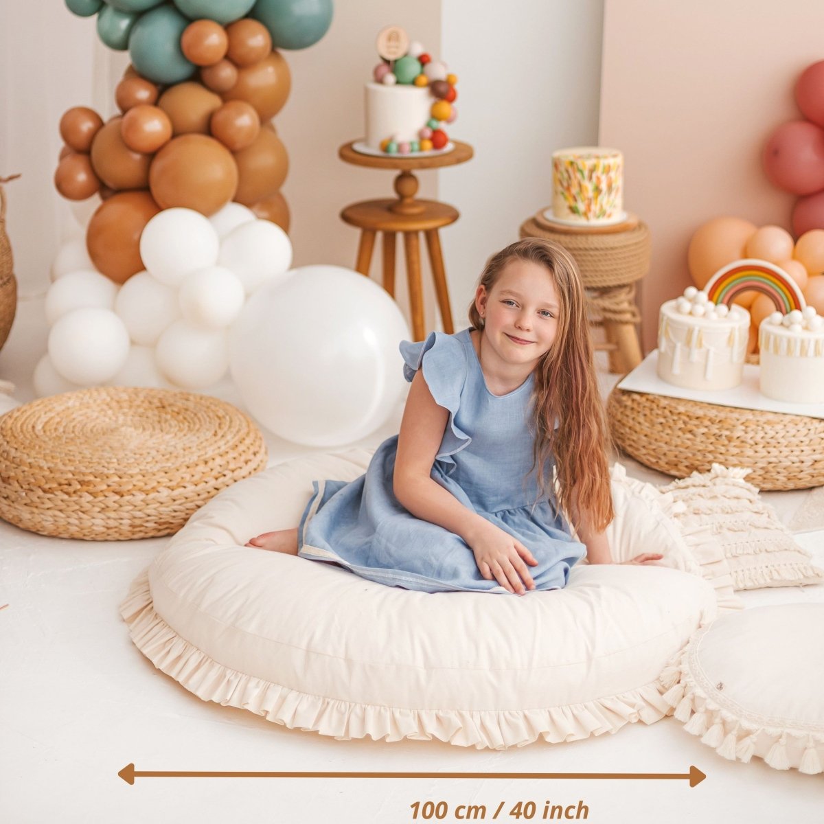 Large Kids Floor Cushion with Ruffled Edge - Ecru - Round, 100 cm - Tiny Tugz™